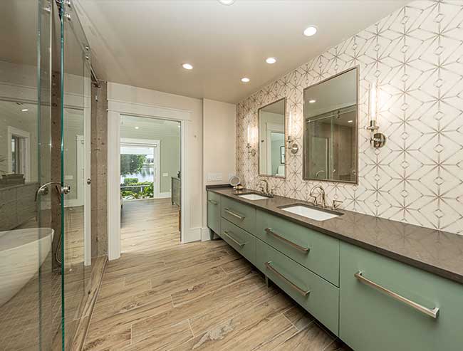 Channel Front Colores Collection